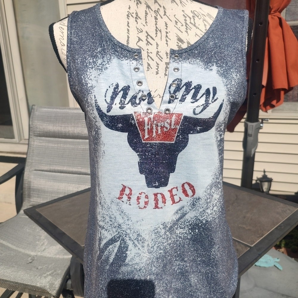 💥3/$20 Sleeveless Small "Not My First Rodeo" Graphic Top - Picture 2 of 7